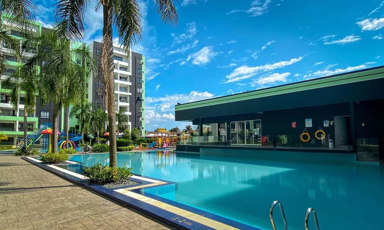 Comfy Suite Manhattan Ipoh Poolview Waterpark Free Netflix&Game Malasia